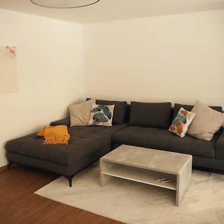 Haus Sonnenschein Appartement Klagenfurt am Woerthersee Buitenkant foto
