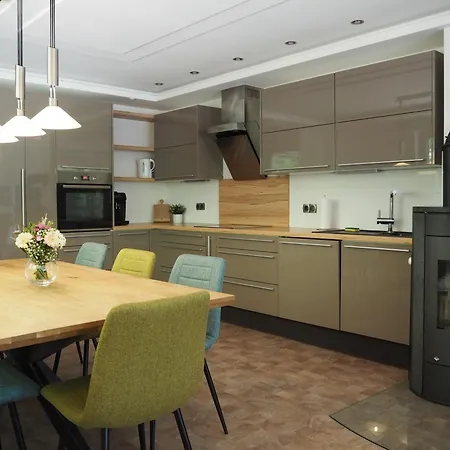 Haus Sonnenschein Appartement Klagenfurt am Woerthersee Buitenkant foto