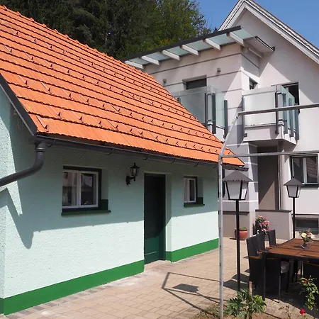 Haus Sonnenschein Appartement Klagenfurt am Woerthersee Buitenkant foto